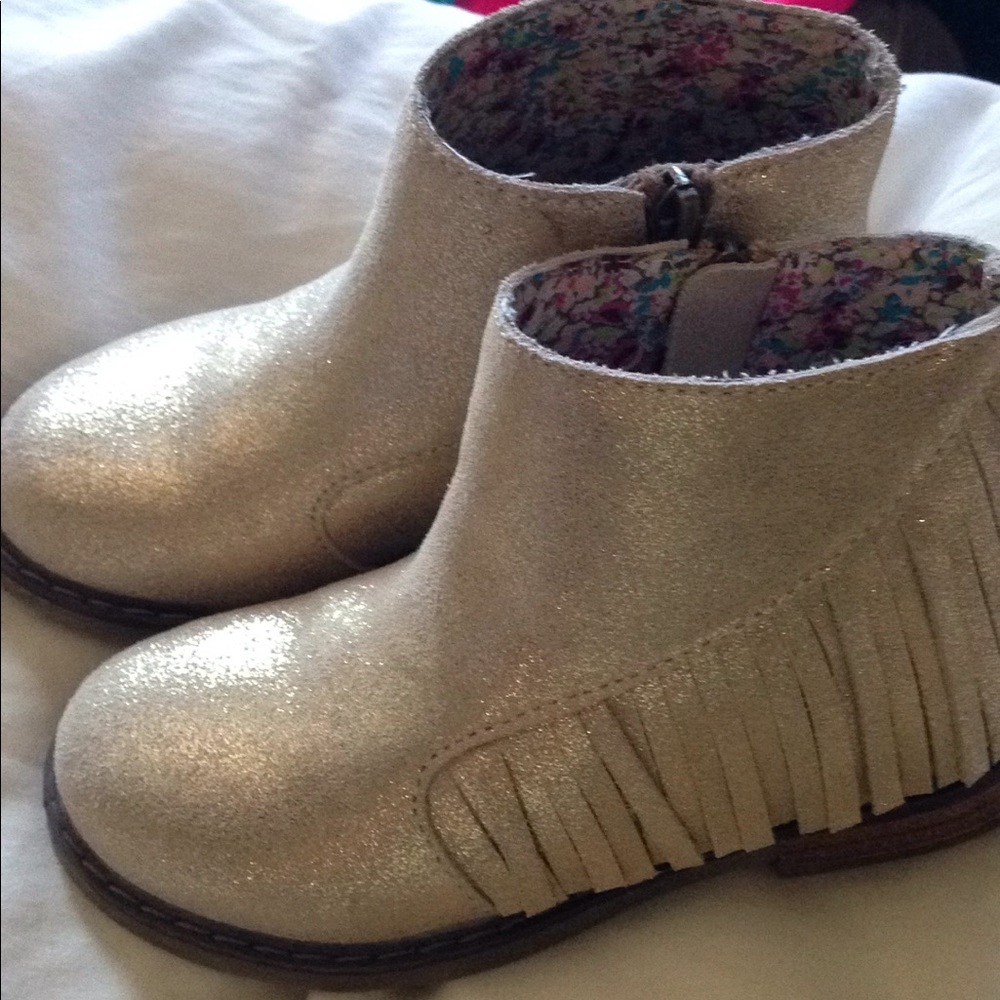 Tucker + Tate boots
